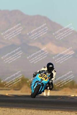 media/Dec-07-2024-CVMA (Sat) [[21c5f1ef85]]/Race 13-Amateur Supersport Middleweight/